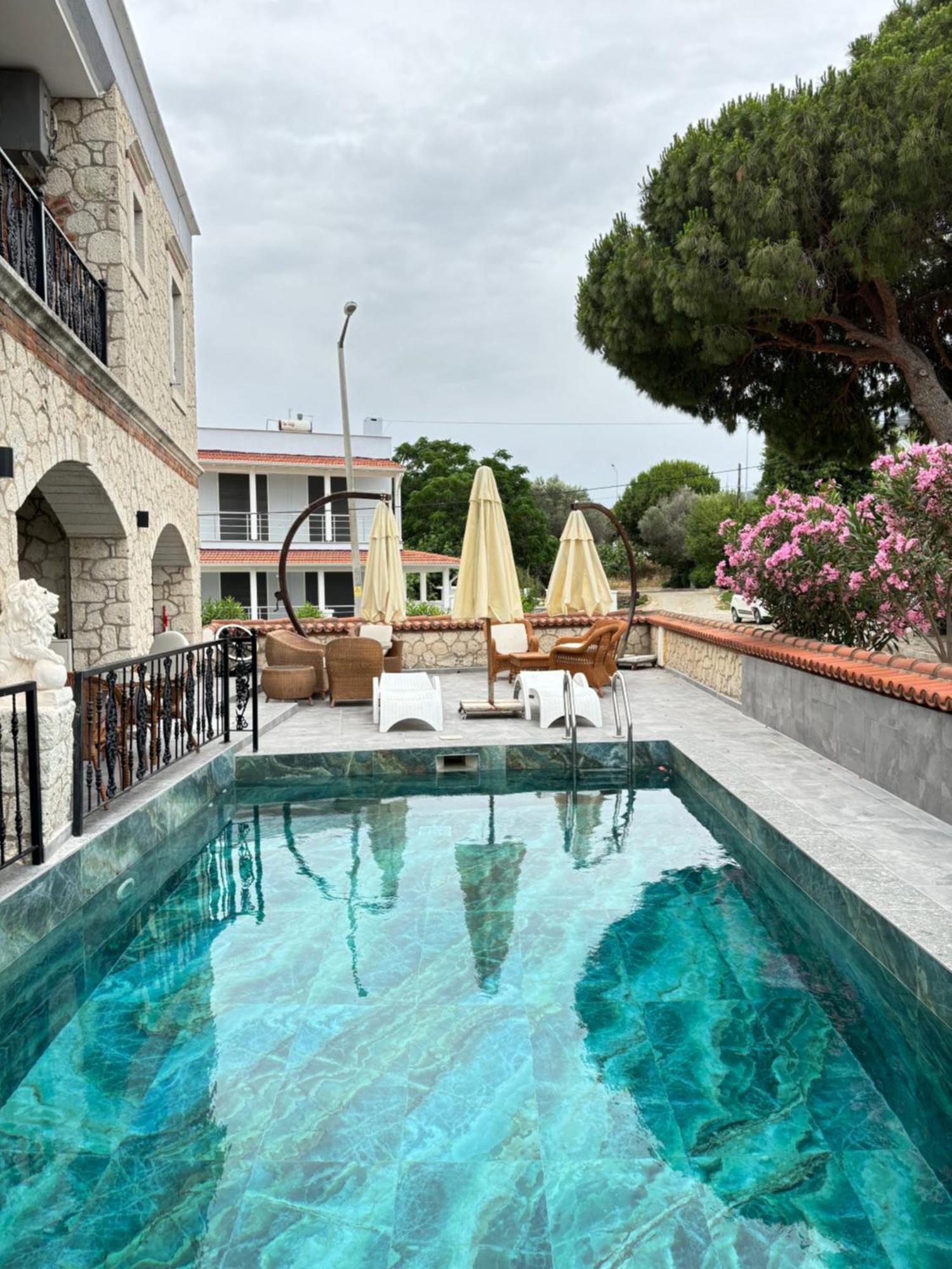 Yalcinkaya Tas Apart Cesme Exterior foto